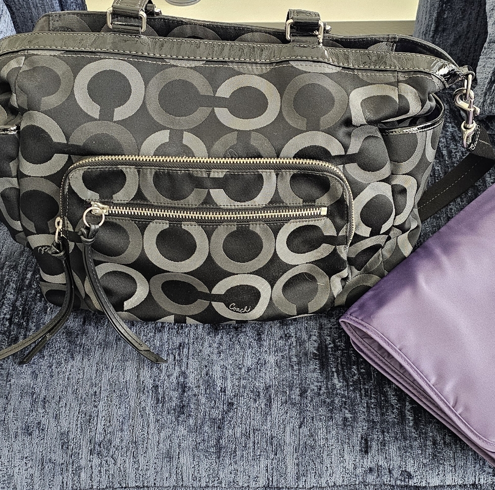 COACH Signature Large Diaper Bag w Original Baby Changing Pad